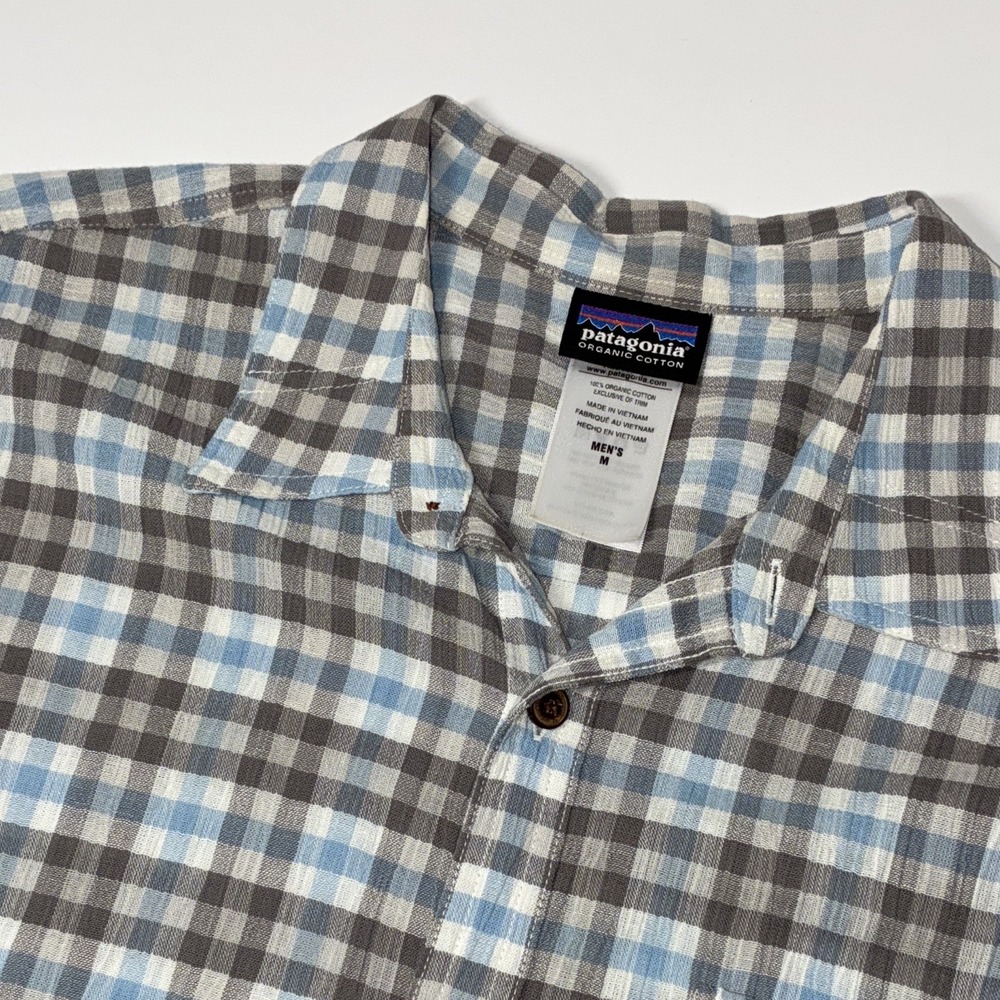 Patagonia 100% Organic Cotton Plaid Button-Up Shirt Men's M Short Sleeve Pockets